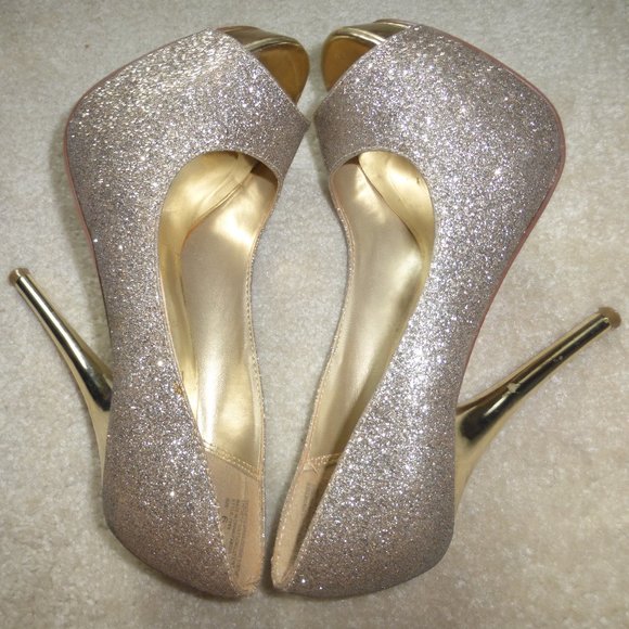 CLUB COUTURE Super sparkly gold open toe stiletto high heel party pumps - Picture 6 of 8